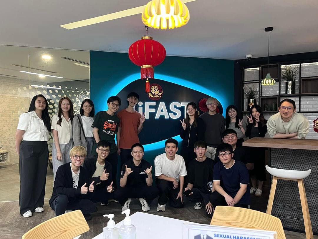 iFAST team group photo